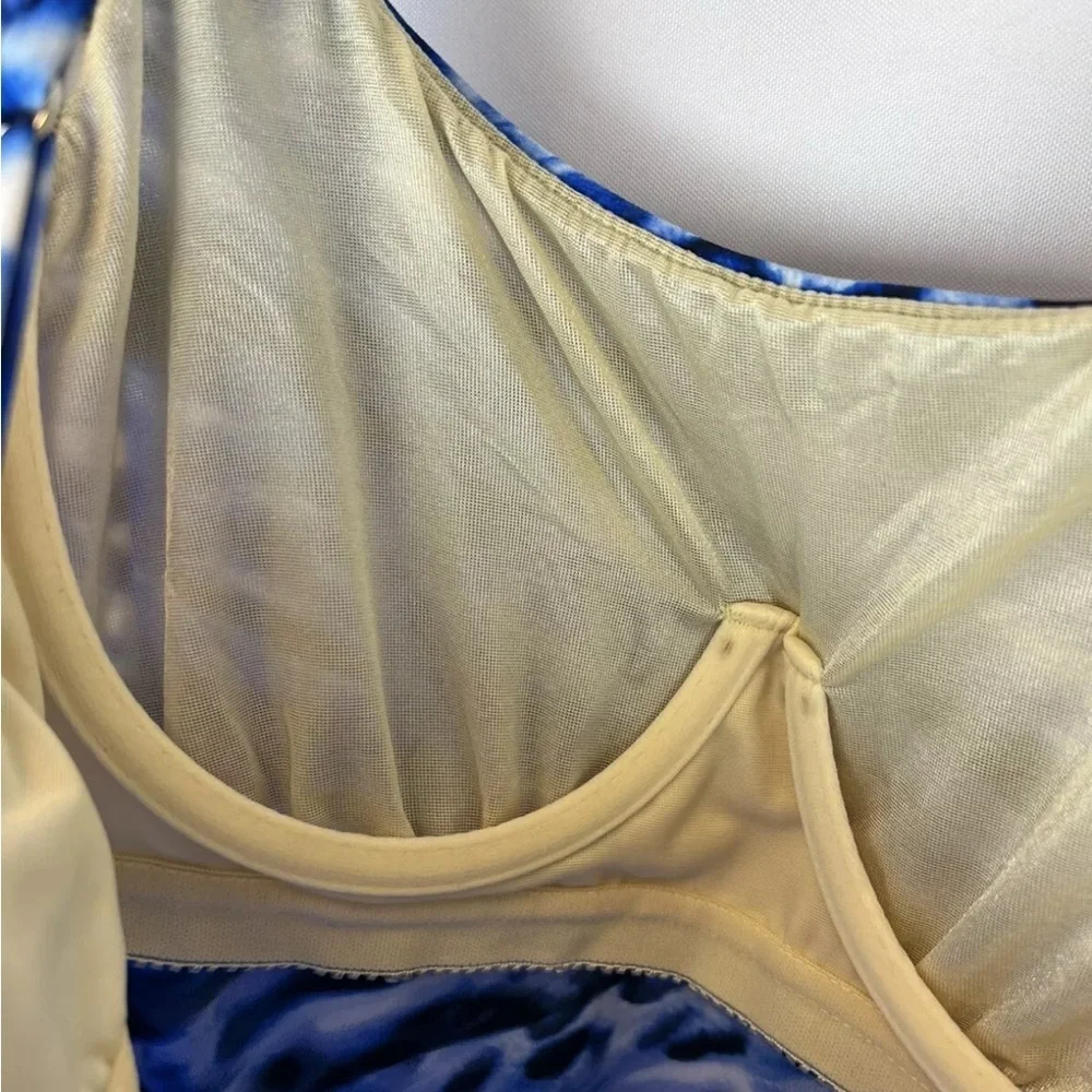 Miraclesuit Women’s Lynx Lazuli Dazzle Scoop Blue Underwire Tankini Top Size 10